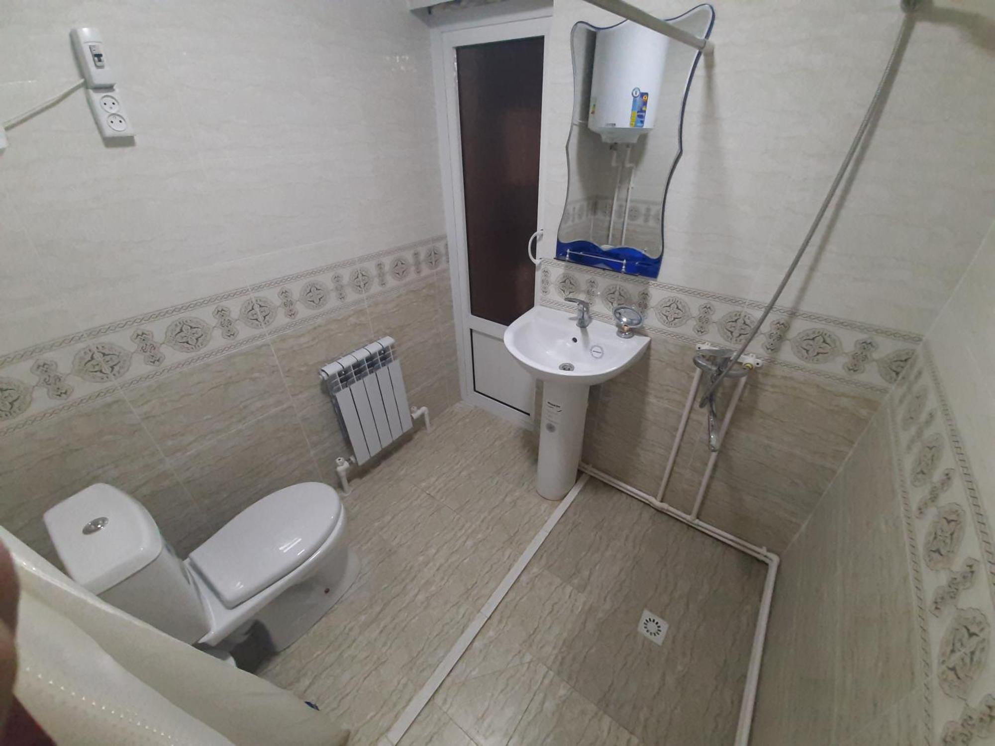 בוקורו Dilnura Guest House מראה חיצוני תמונה