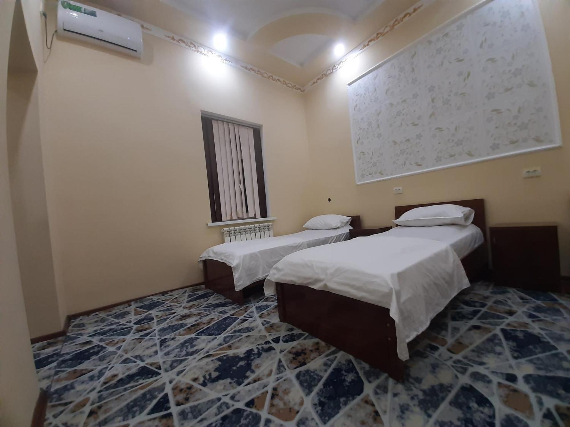 בוקורו Dilnura Guest House מראה חיצוני תמונה