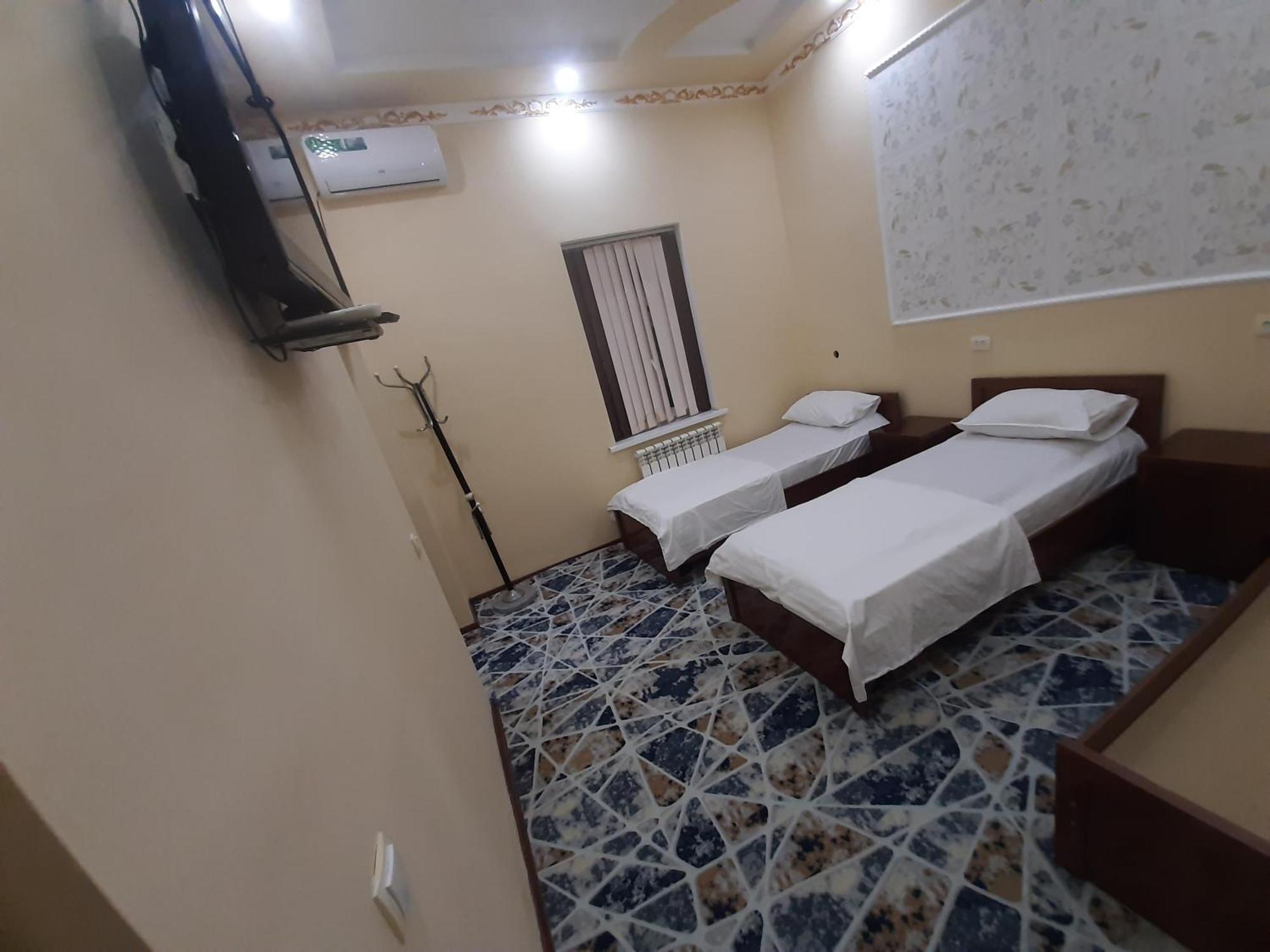 בוקורו Dilnura Guest House מראה חיצוני תמונה